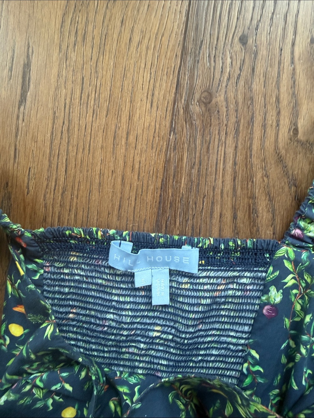Women’s dress - Picture 2 of 2